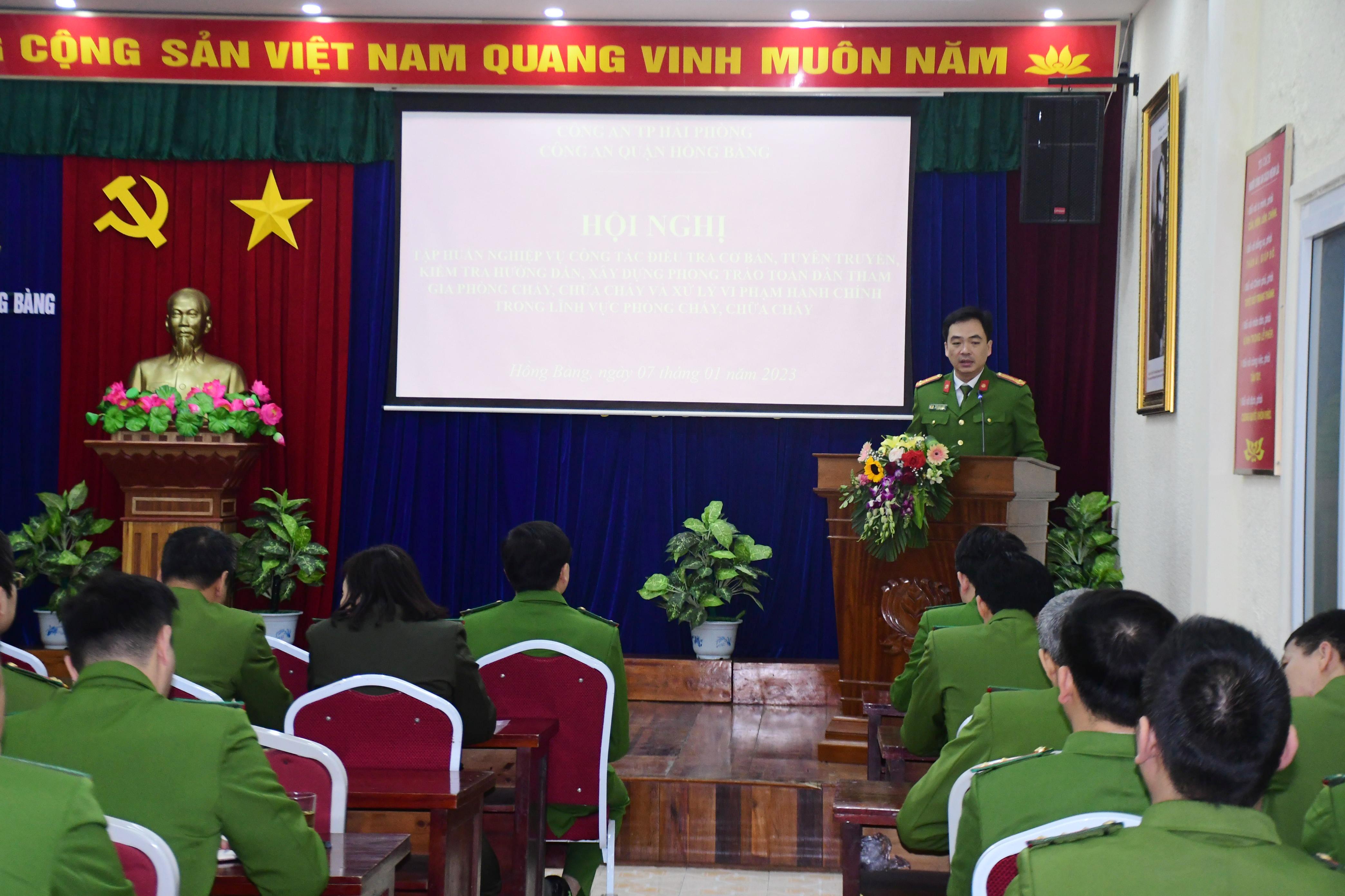 Công an quận Hồng Bàng: Tập huấn công tác tuyên truyền, hướng dẫn, kiểm tra, xây dựng phong trào toàn dân PCCC